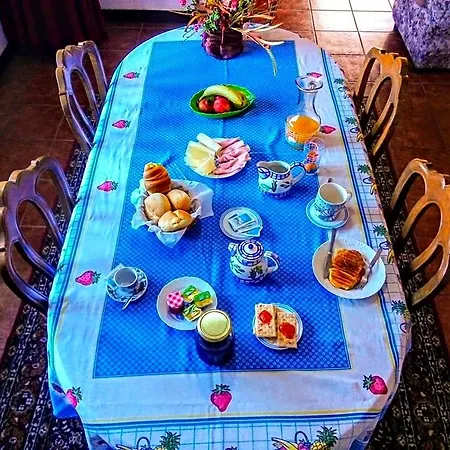 Bed & Breakfast Casa Vale Do Rio Ovil 3*