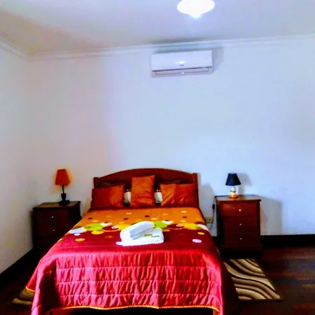 Bed & Breakfast Casa Vale Do Rio Ovil *
