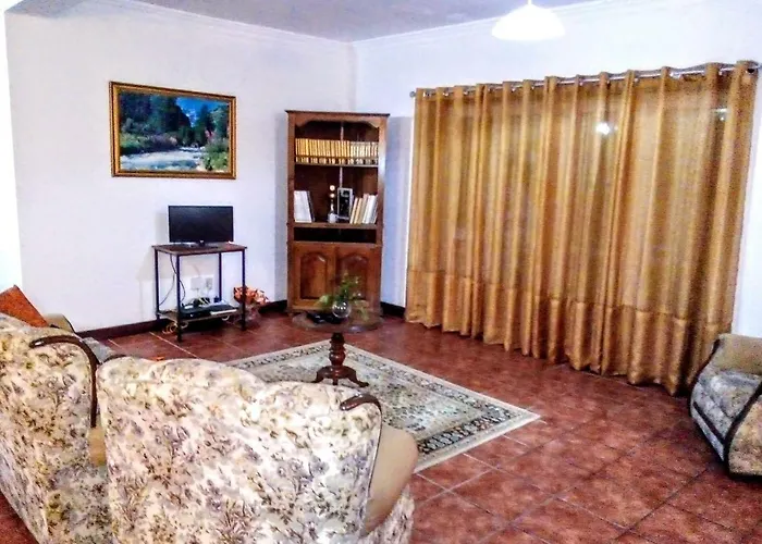 Casa Vale Do Rio Ovil 3*