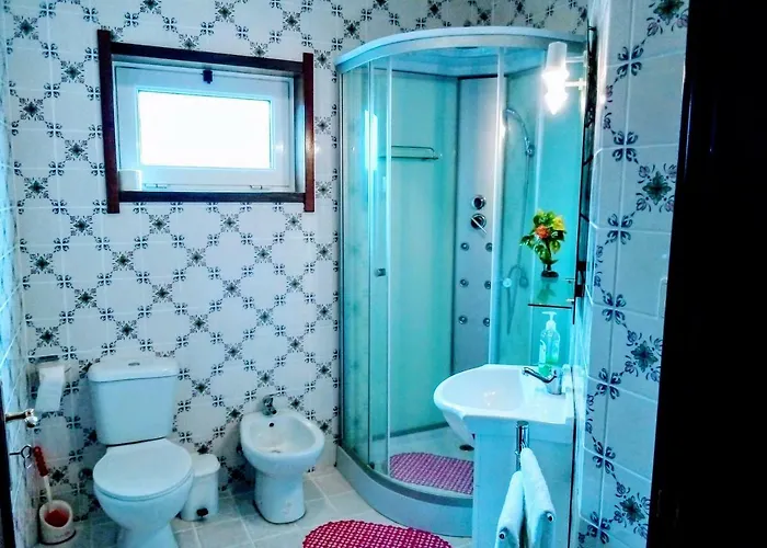 Casa Vale Do Rio Ovil Bed & Breakfast 3*