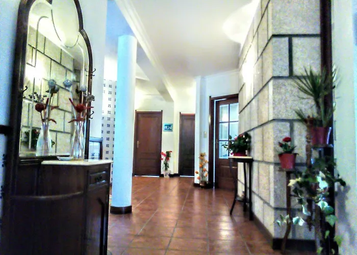 Casa Vale Do Rio Ovil Bed & Breakfast 3*